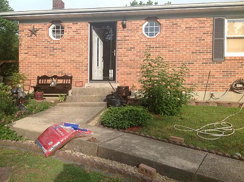 2nd image of 283 E Center St
