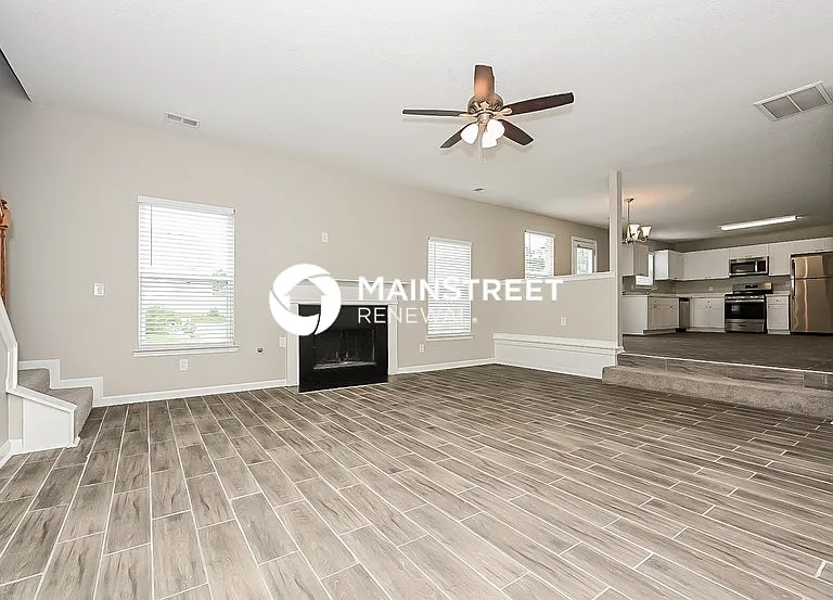 402 Grier Dr — Photo 3