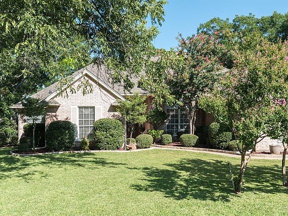 2nd image of 9402 S Longwood Dr