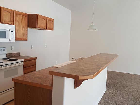 4th image of 1723 Dora Dr N #A