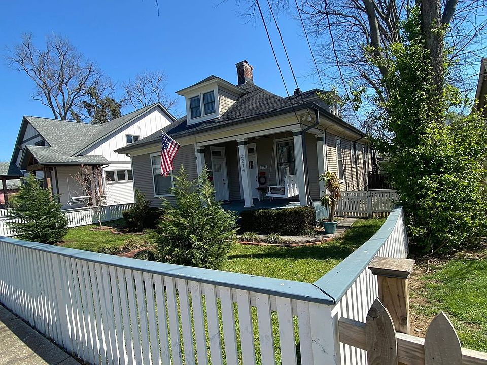 1st image of 2214 Grantland Ave #B