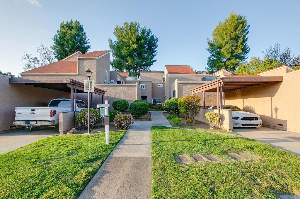 23839 Green Haven Ln