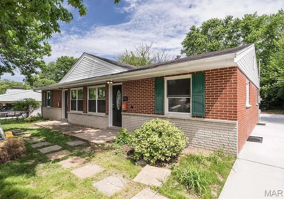 1st image of 531 W Essex Ave
