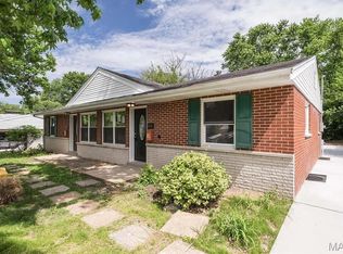531 W Essex Ave, Saint Louis, MO 63122