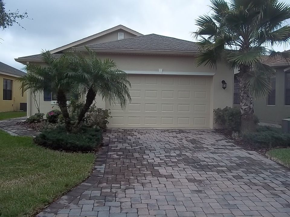 1st image of 857 Grand Canal Dr