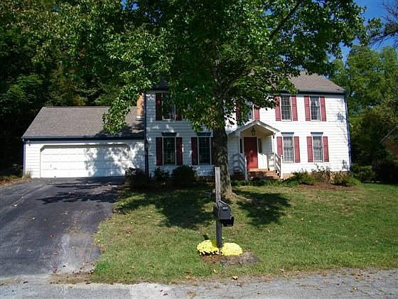 2nd image of 5321 Cromwell Ct