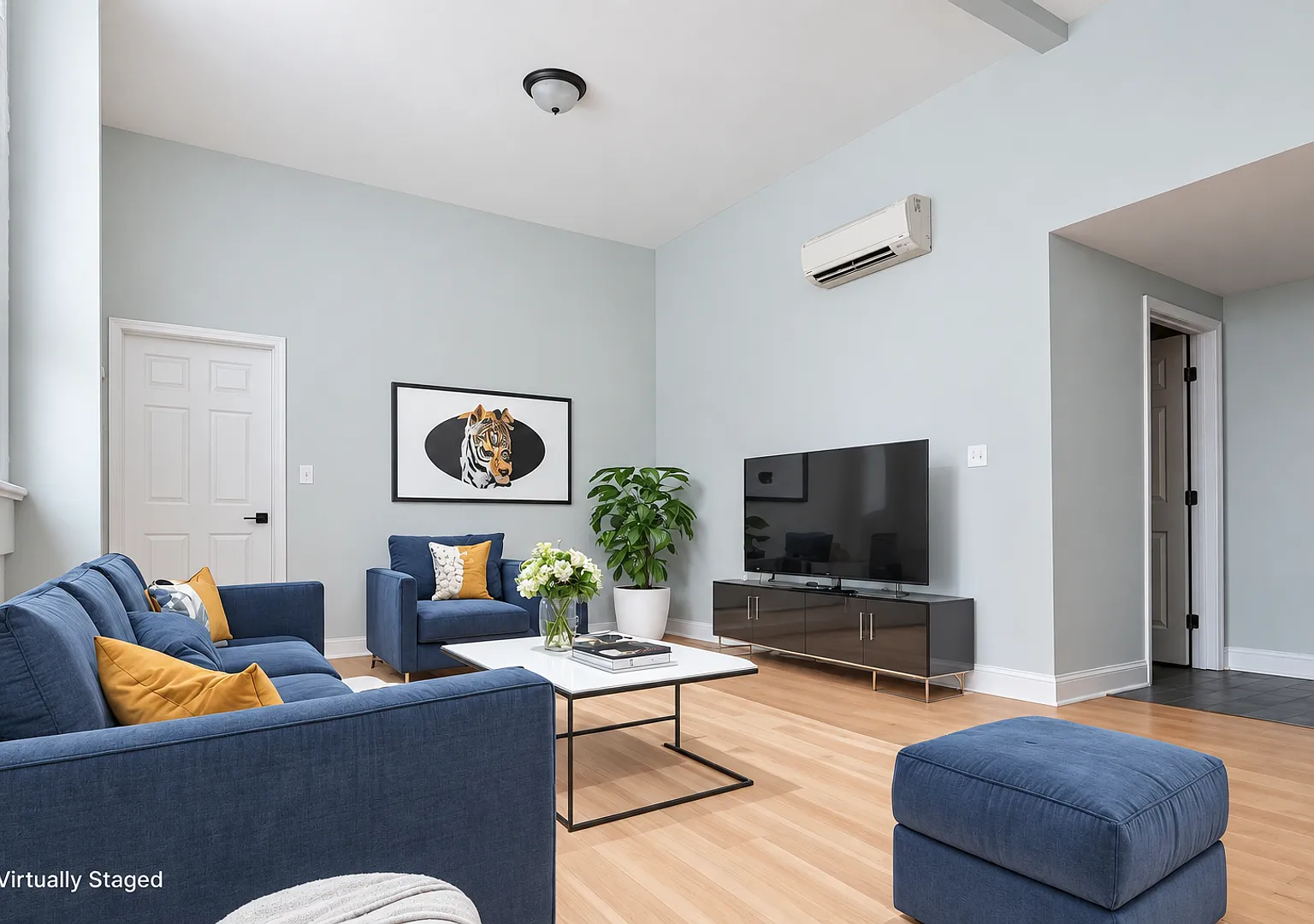523 Park Avenue — Photo 1