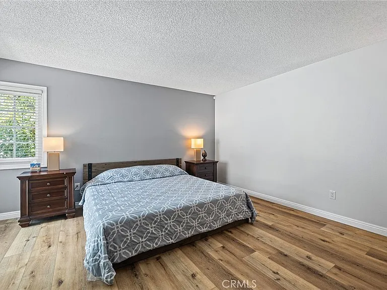 14 Aldergrove #29 — Photo 10