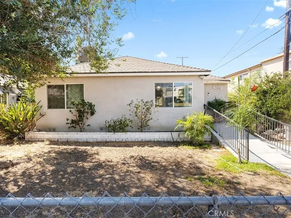 15642 Saticoy St, Van Nuys, CA 91406