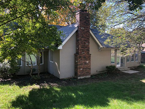 3rd image of 1218 Holman St