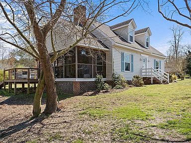 7087 Wellford Ln, Gloucester, VA 23061 | Zillow