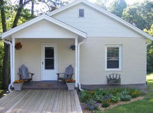 261 Phillips Ln, Spruce Pine, NC 28777
