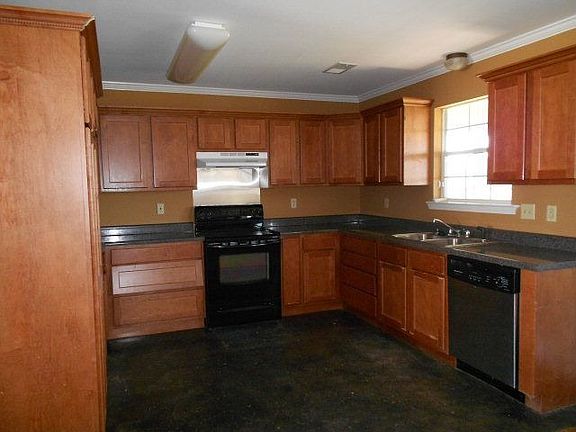3rd image of 854 Bayou Vista Dr