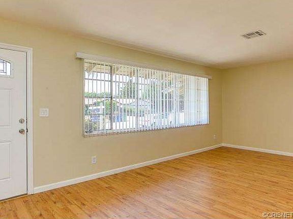 3rd image of 8372 Hillview Ave