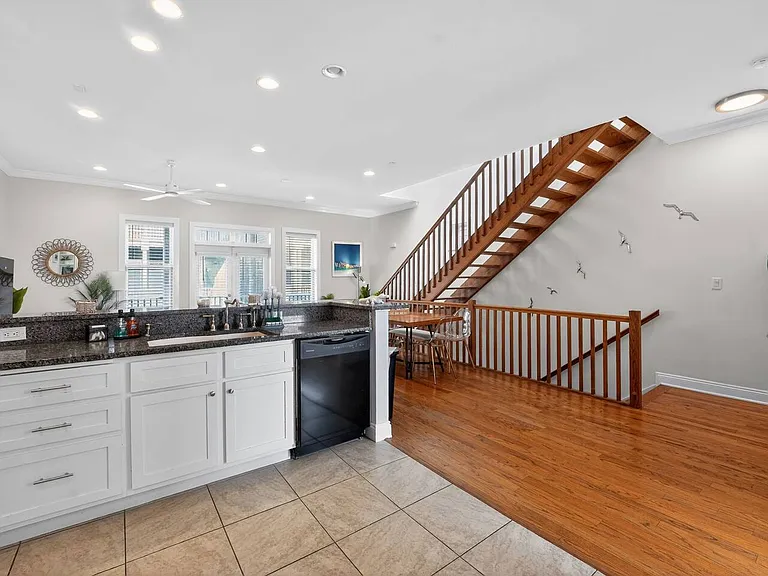 6224 Thomas Dr #3 — Photo 40