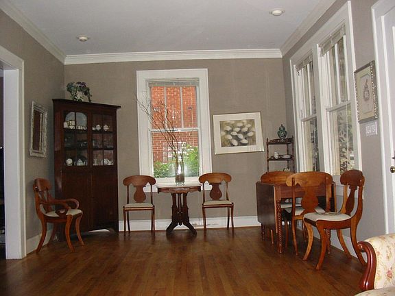 Other End of front room / Living Room