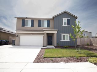 1451 W Ryan Ave, Fowler, CA 93625