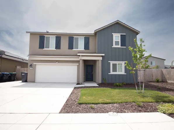 1451 W Ryan Ave, Fowler, CA 93625