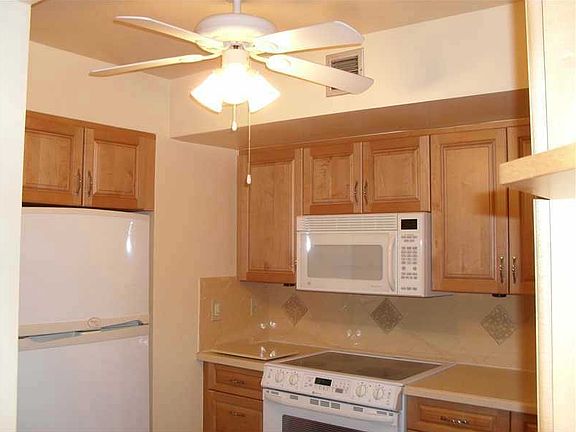 3rd image of 7091 Environ Blvd APT 444