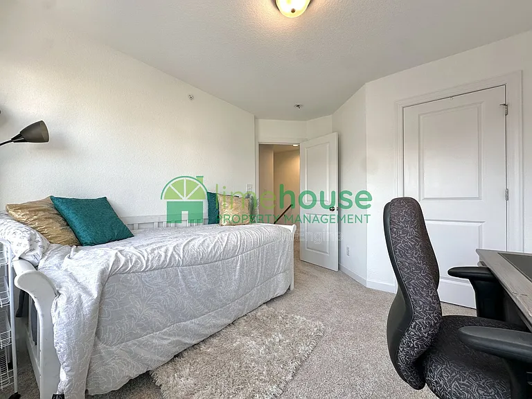 4329 Pinter Ln — Photo 16