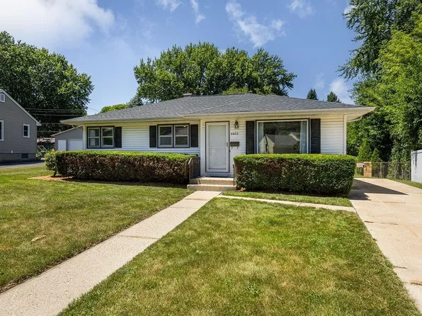 4602 Esch Ln, Madison, WI 53704