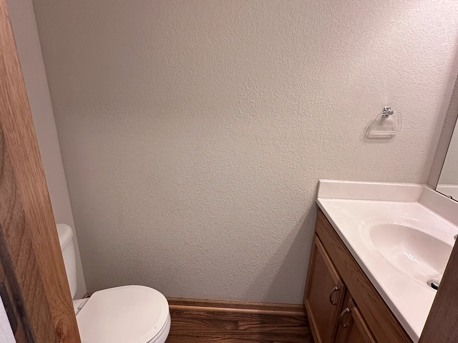 3 bed, 2.5 bath, 1536 sqft, $1,599 — Photo 3
