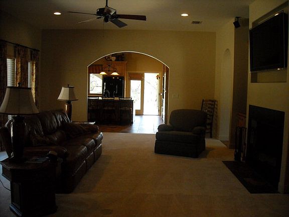 4th image of 2542 Otter Way