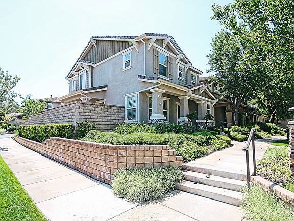 2nd image of 24048 Dearborn Dr