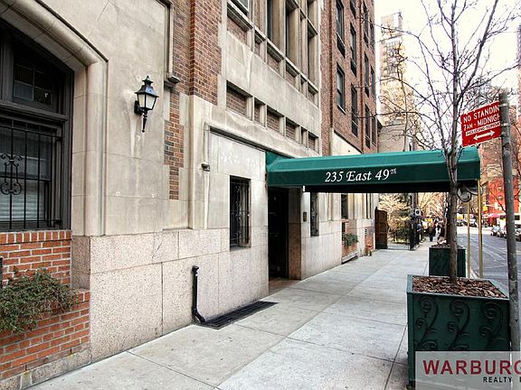 5th image of 235 E 49th St APT 3G