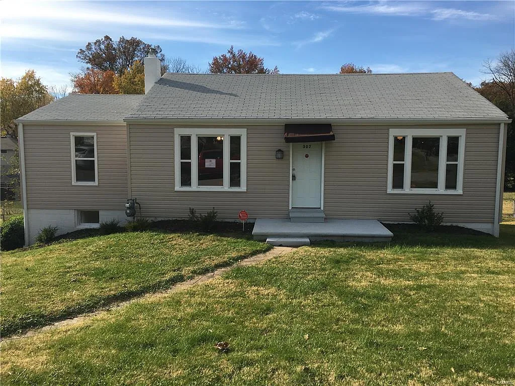 307 Atwater Ave photo 1