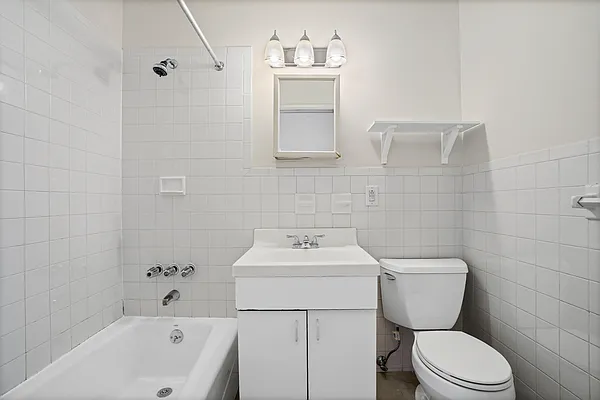 Rented by Daniel Gale Sotheby's International Realty | media 12