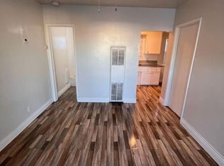 2111 W Florence Ave #6A, Los Angeles, CA 90047