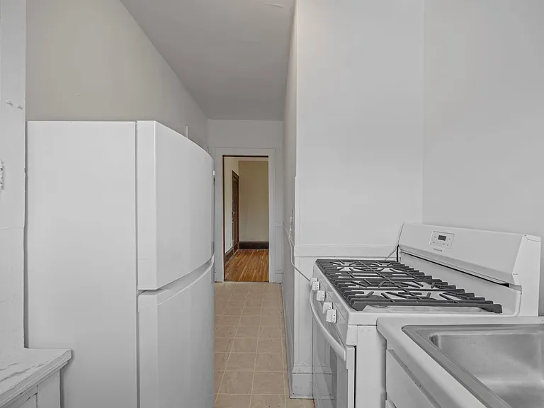 45 Lexington Pkwy S #14 — Photo 20