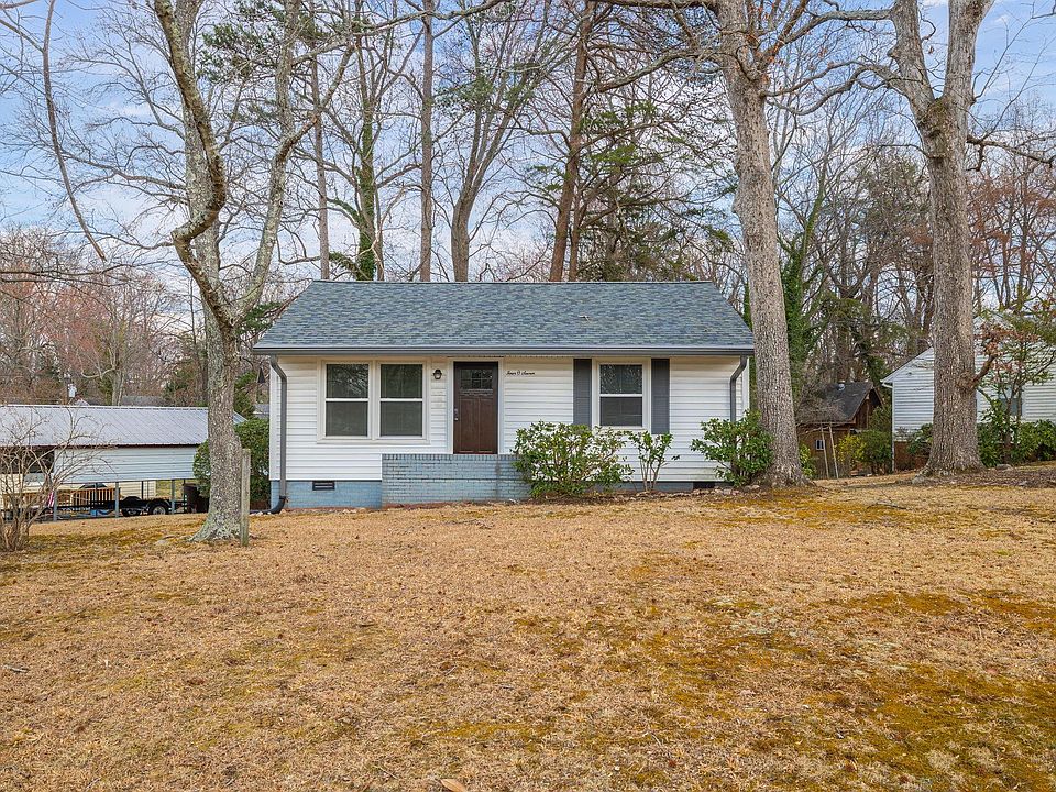 1st image of 407 Crestwood Dr