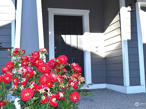 5th image of 1442 E 68th Street Ct