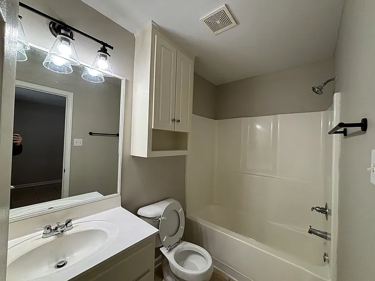 308 Clint Rd #B — Photo 13