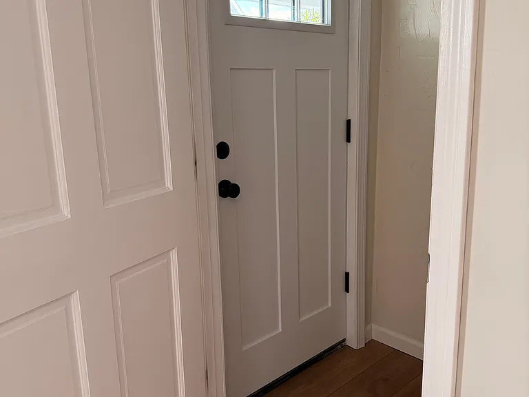 47 Vernon St E #1 — Photo 13