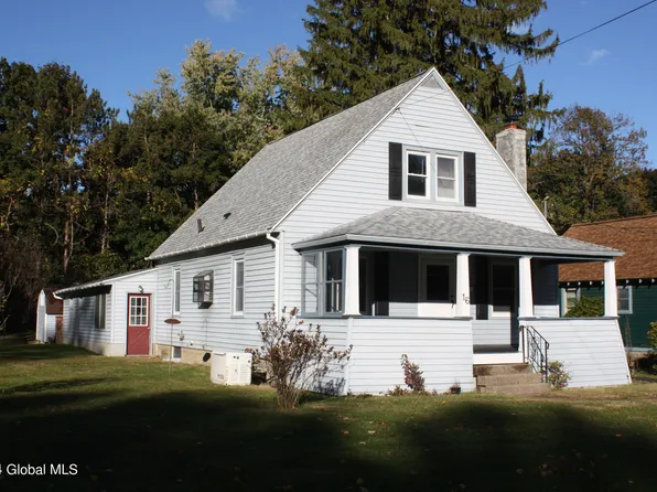 16 Edmel Road, Glenville, NY 12302