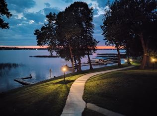 2520 Le Homme Dieu Hts NE APT 3, Alexandria, MN 56308