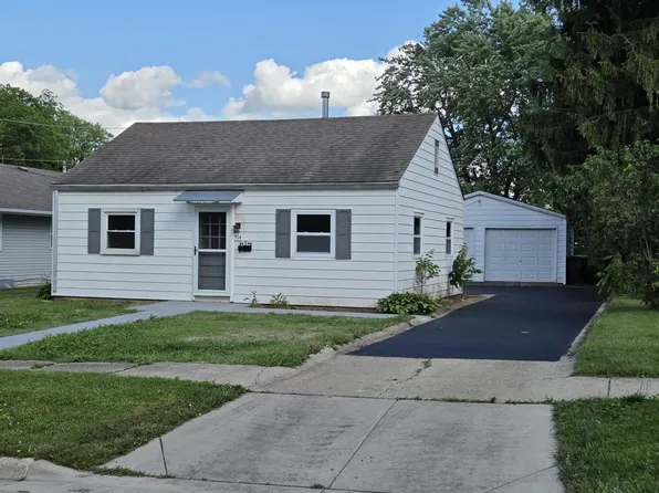 524 Amsterdam St, Woodstock, IL 60098
