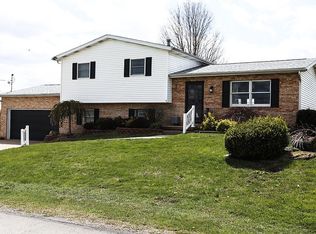 8 Ferguson St, Burgettstown, PA 15021