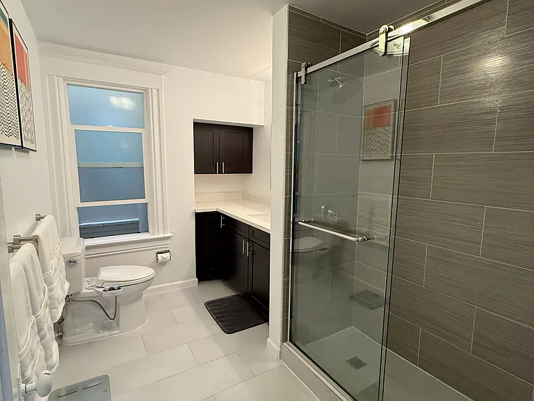 1338-1340 Hyde St #2 — Photo 5