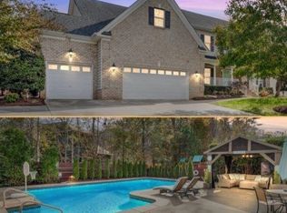 8700 Forester Ln, Apex, NC 27539