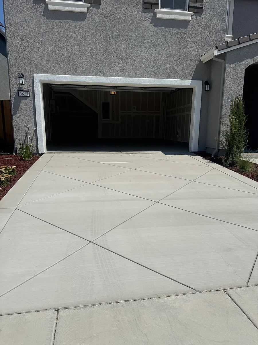 Building Photo - 5823 Placer Dr #1