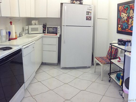 5th image of 3625 N Country Club Dr APT 01204