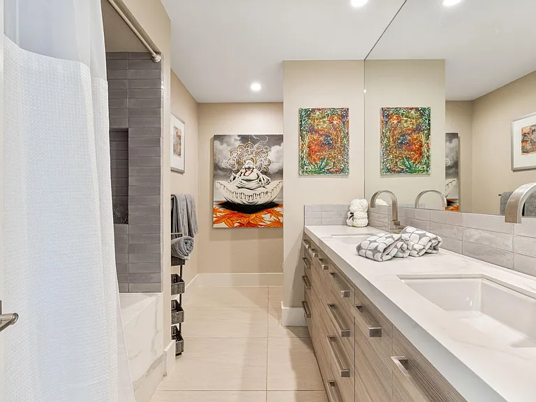 76050 Zuni Rd — Photo 32