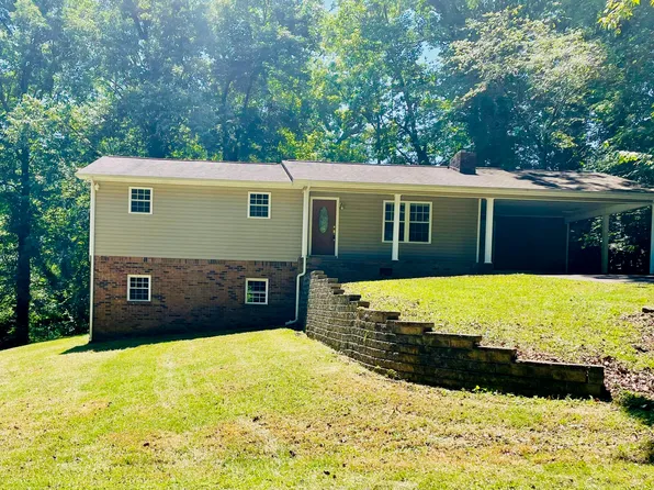 106 Briarwood Dr, Dalton, GA 30721