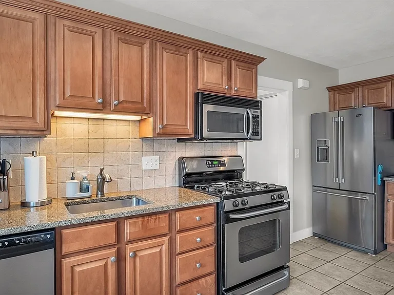 56 Cherry St #2 — Photo 19