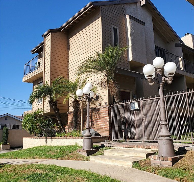 1st image of 1015 W 159th St APT 17