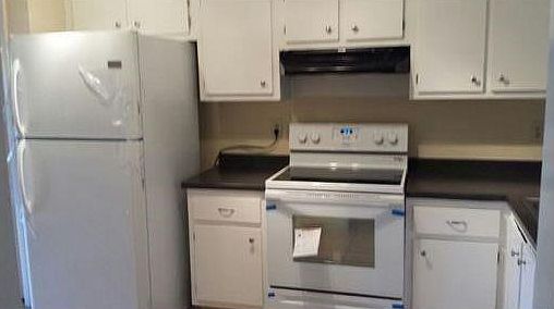 4th image of 8595 NW 35th Ct